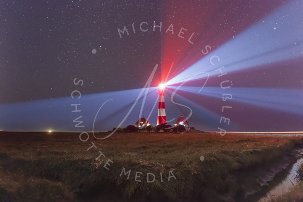 2024-08-28 Milchstrasse Westerhever Leuchtturm 001 | Schwotte Media - Realisiert mit Pictrs.com