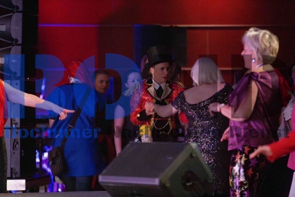 574_20250208_groboka (125 von 143) | bond - Realisiert mit Pictrs.com