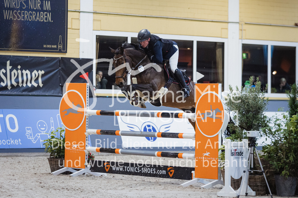 221216_Warstein_Youngster-M-402 | Deine schönsten Turniermomente als professionelle Fotos! Entdecke hochwertige Pferdesport-Fotografie im Online-Shop. Jetzt Fotos finden & bestellen!