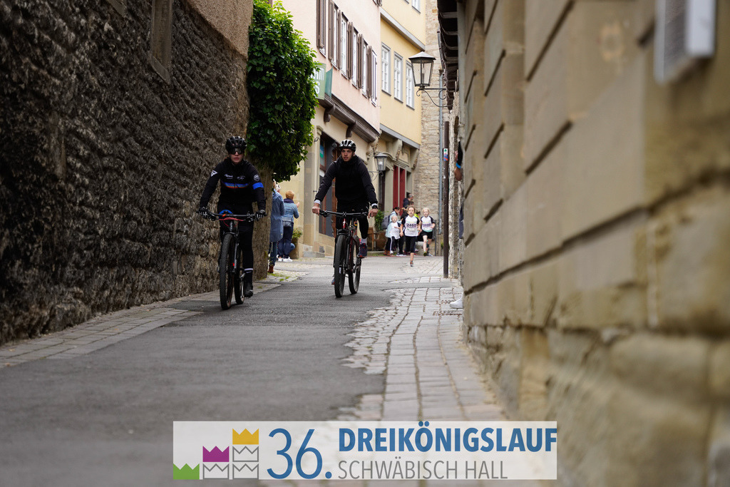 AOK Junior Cup 400m | 3Königslauf 2022 AOK Junior Cup 400m - Realisiert mit Pictrs.com