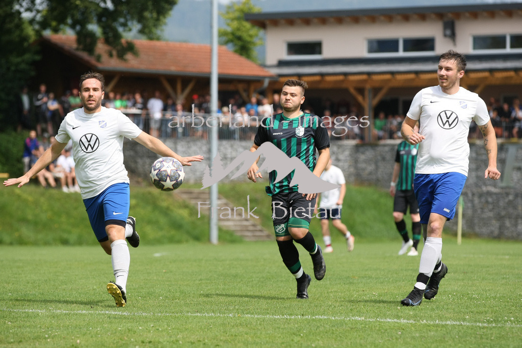 993T3418 | Medien- Sport- Entertainmentfotos