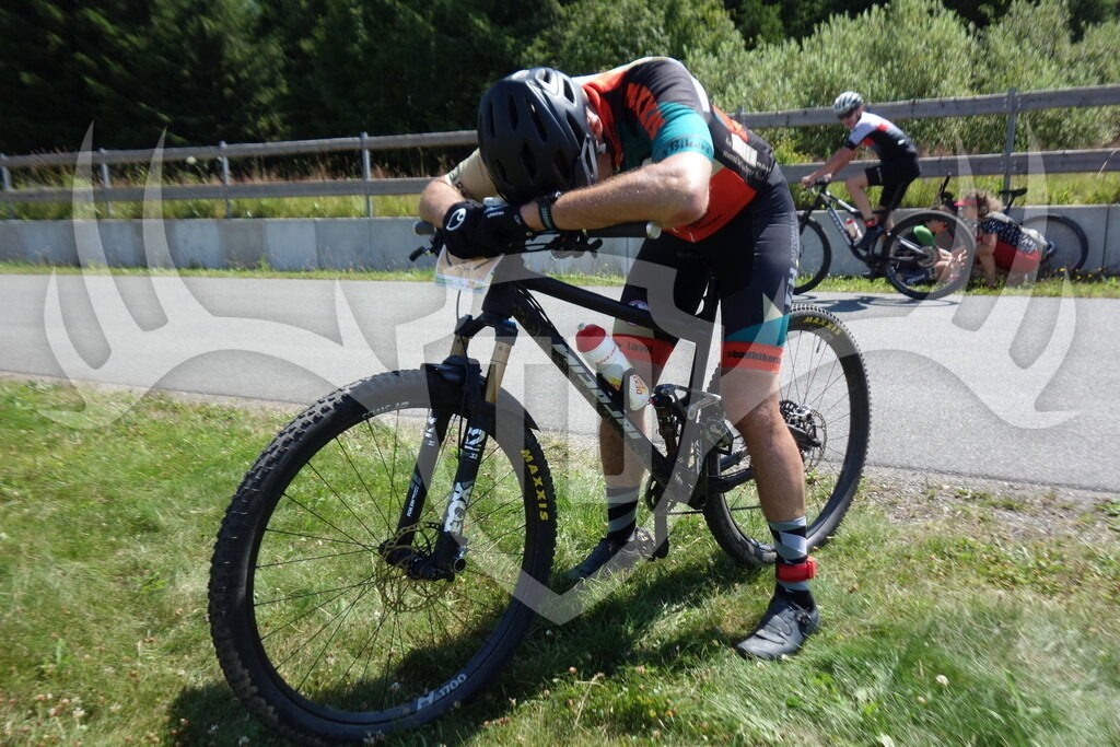 DSC03876 | Fotogalerie der Treibjagd im Dunkelwald - Dein MTB Etappenrennen im Erzgebirge - Realisiert mit Pictrs.com