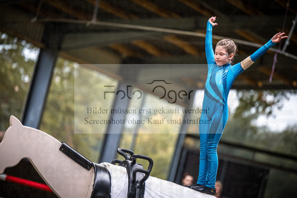 DOS_0335 | Entdecke hochwertige Reitturnierfotos von Foto Oger. Professionell, emotional und authentisch – jetzt Lieblingsmomente im Shop bestellen.Deutschlandweite Turnierfotografie. - Realisiert mit Pictrs.com