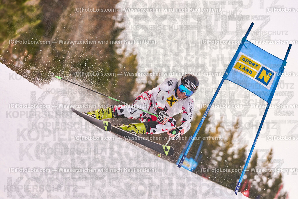 ALP1069_MastersCup-RTL-II_LKHF_Schachinger Heinz | NÖ Raiffeisen MastersCup, Jugend - Damen - Herren, Riesentorlauf-Rennen 2 auf der Fuchswaldpiste in Lackenhof am Ötscher, durchführender Verein: Schiklub Lackenhof, So 9. Februar 2025.