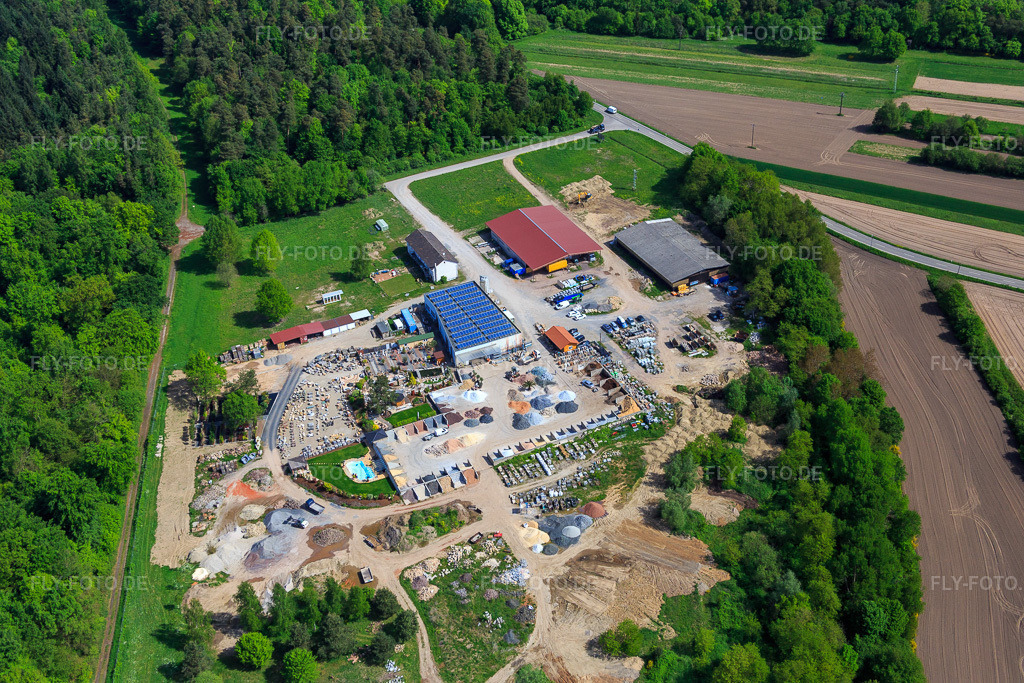 Luftbild: Palatinum Landschafts u. Gartendesign in Hagenbach im Bundesland Rheinland-Pfalz in Deutschland. Foto: IMG_078393.jpg vom 08.05.2015 durch Werner Riehm/FLY-FOTO.dePalatinum