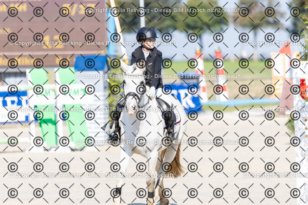 CL5A0095 | Emilia Reinking Fotografie - Realisiert mit Pictrs.com