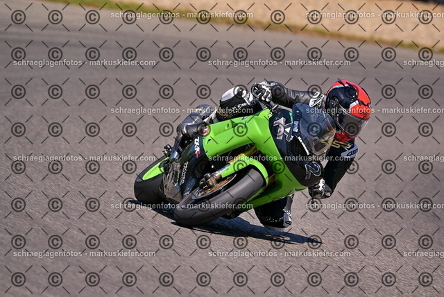 26bt05-1187 | markuskiefer.com - Realisiert mit Pictrs.com
