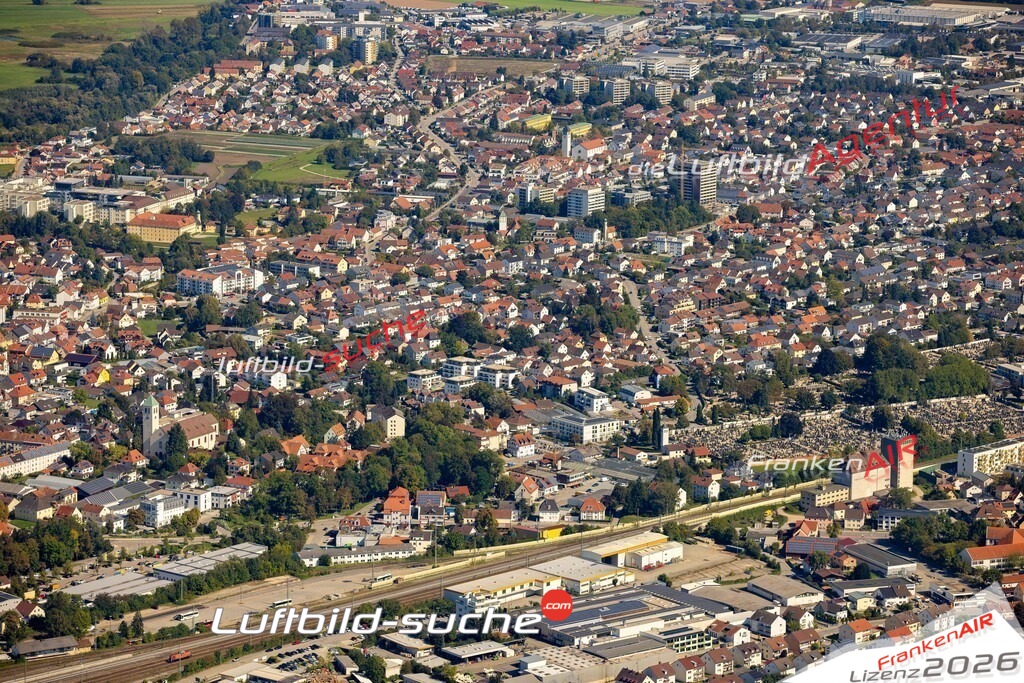Das Luftbild zeigt : Stadtansicht Straubing - Die Luftaufnahme wurde 2023 vom UL-Flugzeug aus erstellt ( keine Drohne ) - Hochauflösende Luftaufnahme - Für grossformatige Ausdrucke geeignet. Die Geschenkidee !Mit Lizenz und Bildrechte bestellbar