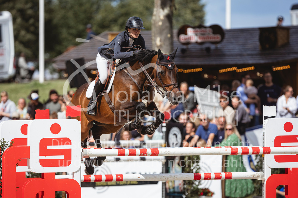 240714_BHO_GroßerPreis-644 | Deine schönsten Turniermomente als professionelle Fotos! Entdecke hochwertige Pferdesport-Fotografie im Online-Shop. Jetzt Fotos finden & bestellen!