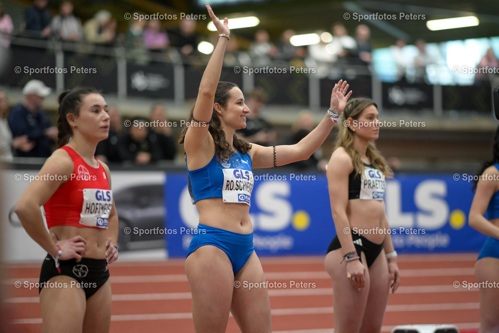 DM Halle 2026_Samstag-148 | 28.02.2026, xkaix, Leichtathletik Deutsche Meisterschaften Halle 2026,  v.l. Rosina Schneider (TV Sulz) - Realisiert mit Pictrs.com