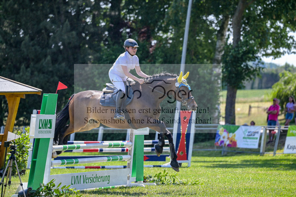 Reitturnier Voxtrup | Entdecke hochwertige Reitturnierfotos von Foto Oger. Professionell, emotional und authentisch – jetzt Lieblingsmomente im Shop bestellen.Deutschlandweite Turnierfotografie. - Realisiert mit Pictrs.com