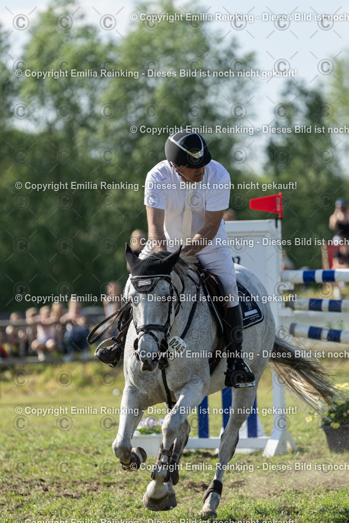 CL5A5653 | Emilia Reinking Fotografie - Realisiert mit Pictrs.com