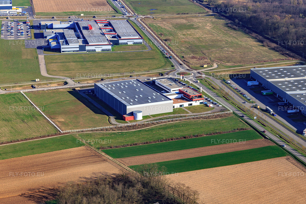 Vue aérienne: Parc industriel de la rue de Londres avec KS Tools à Mommenheim dans le département Bas Rhin, France – .Photo: IMG_097625.jpg prise le 16/03/2017 par Werner Riehm/FLY-FOTO.eu – Résolution de l'original: 5471 x 3647 px – KS Tools, fabricant d’outillage à main pour les professionnels.  | KS Tools