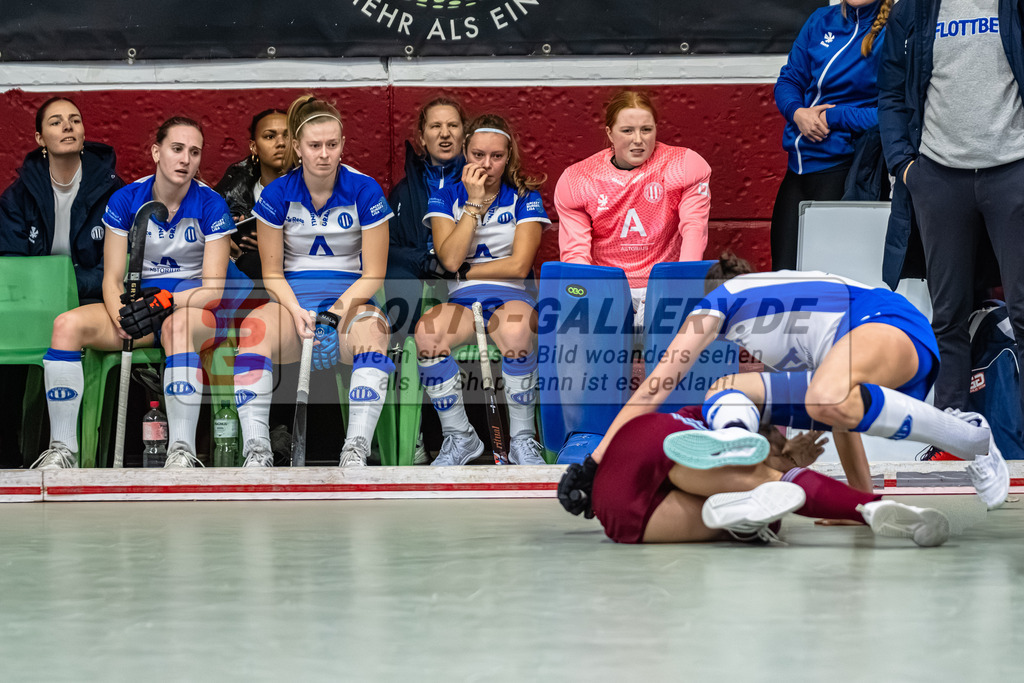 SM_20260110-DZ9_9661 | 1.Bundesliga Hallenhockey  (W) UHC - GTHGC / 7:4 (4:3)