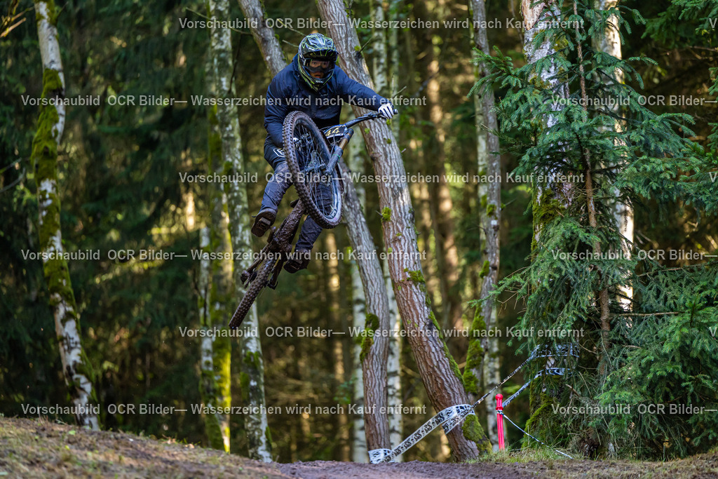 IXS Downhill Ilmenau Samstag R3-9536 | OCR Bilder Fotograf Eisenach Michael Schröder