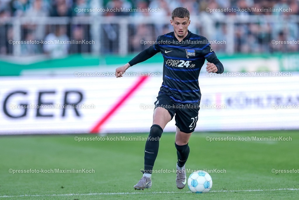 SCP09052502373 | 09.05.2025, Fußball, Preußen Münster - Hertha BSC, 2. Fußball Bundesliga, 33. Spieltag, Preußenstadion, Saison 2024 2025: Michael Cuisance (Hertha BSC #27) DFB regulations prohibit any use of photographs as image sequences and or quasi-video.