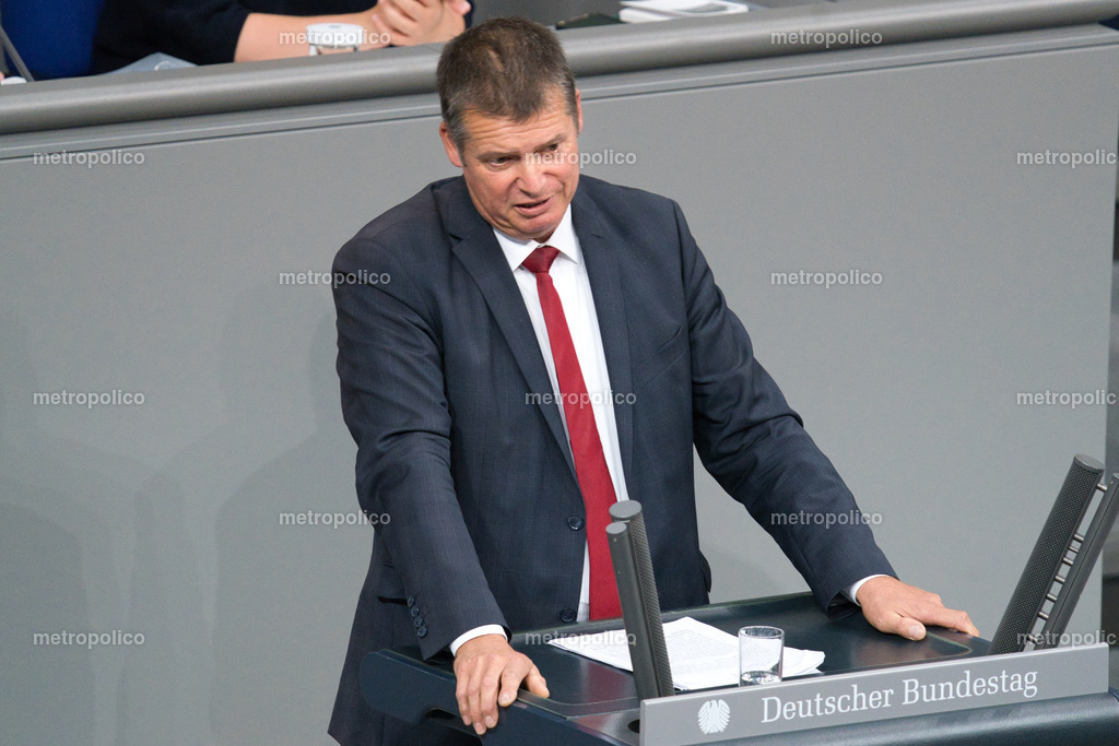 Axel Müller (2) | Metropolico