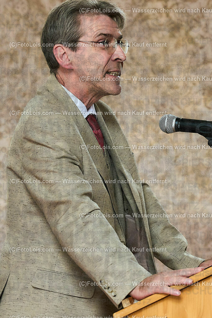 ALP0232_XXXIX_Chopin-Festival_Eroeffnung_Stadler Andreas | (C)FotoLois.com, Alois Spandl, XXXIX. internationales CHOPIN-Festival in der Kartause Gaming, Eröffnung des Festivals mit Einmarsch der Goldhaubengruppe Lackenhof mit der Musikkapelle Gaming sowie den Ehrengästen und Eröffnungsansprachen in der Barockbibliothek, Fr 4. August 2023.