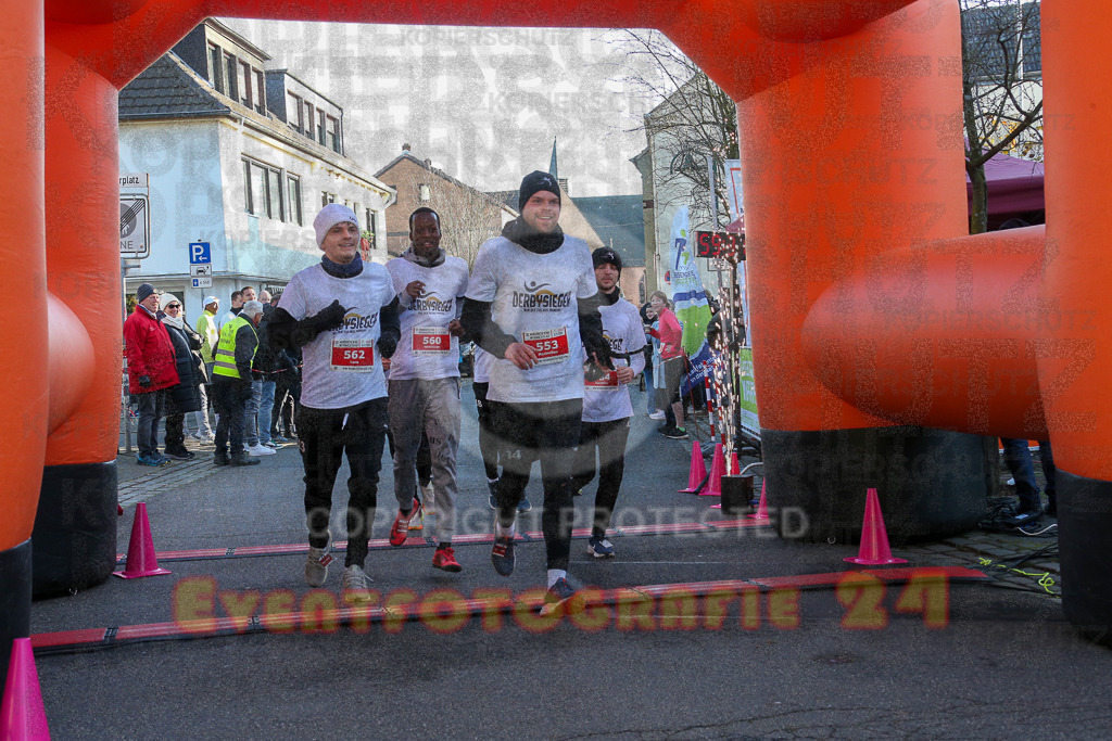 241201_1235_EX1_2806 | Sportfotografie im Rhein-Sieg Kreis, Köln, Bonn, NRW, Rheinland Pfalz, Hessen, etc. Unser Tätigkeitsfeld umfasst den Laufsport vom Volkslauf über den Marathon, Duathlon, Triathon bis zum Ultralauf wie Kölnpfad Ultra oder Schindertrail.