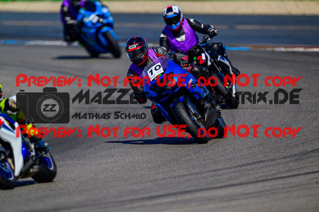 MaZZes_FotoMatrix_240520_6007705_9172 | INST