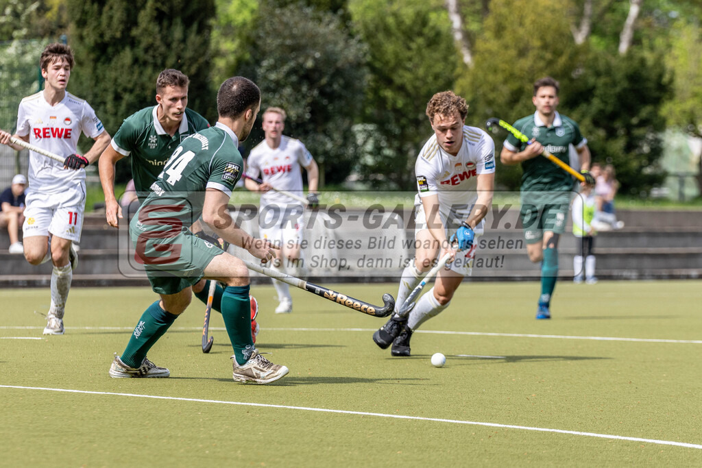 MJ_UHTC-RWK_13.04.2024-21 | Michel Struthoff (Rot-Weiss Köln #22) & Nick Werner (Uhlenhorst Mülheim #24), Uhlenhorst Mülheim - Rot-Weiß Köln am 13.4.2024 in der Waldstadion, Mülheim a.d.Ruhr