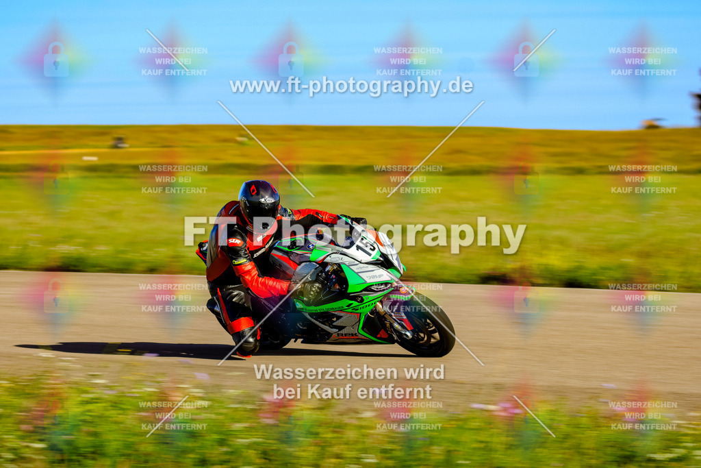 015-1355 | Hier findet Ihr Bilder von Touristenfahrten auf der Nürburgring Nordschleife oder von anderen Veranstaltungen die ich besucht habe. Viel Spass beim Durch Schauen 