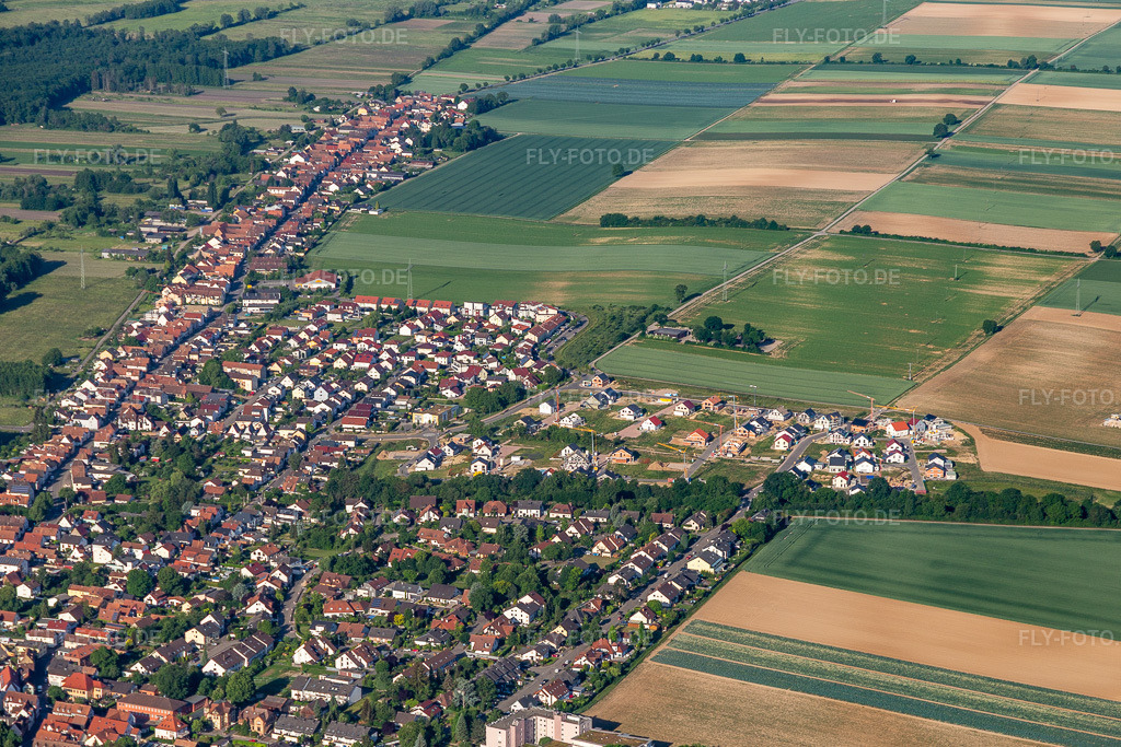 Luftbild: Neubaugebiet K2 in Kandel im Bundesland Rheinland-Pfalz in Deutschland. Foto: IMG_132250.jpg vom 28.05.2022 durch Werner Riehm/FLY-FOTO.deSV Kandel