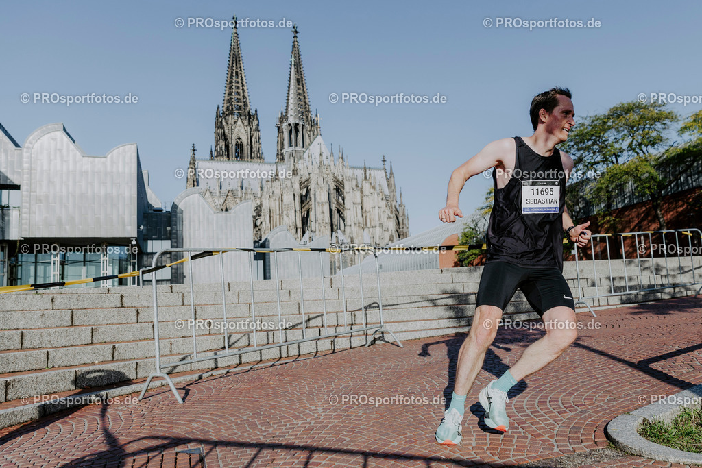 250914_Brückenlauf_JM-116 | Professionelle Fotos Ihrer Laufsportveranstaltung.