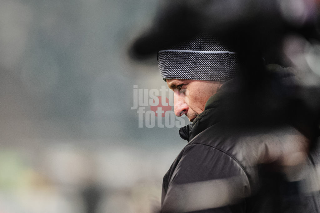 Fußball | Männer | Saison 2025/2026  | Fußball-Bundesliga | 19. Spieltag | FC St. Pauli vs. Hamburger SV | 23.01.2026 | Alexander Blessin (Trainer, FC St. Pauli)