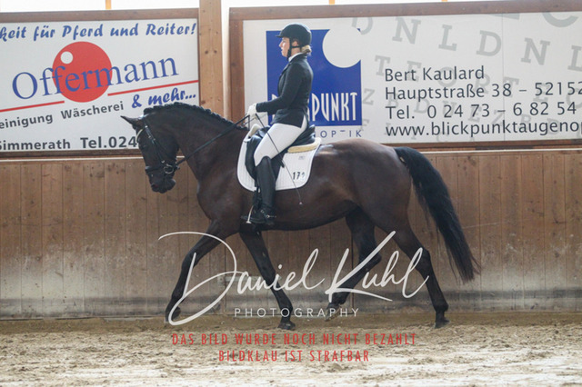 DKP44232 | Turniersportfotografie; Pferdefotografie; Dressurfotografie