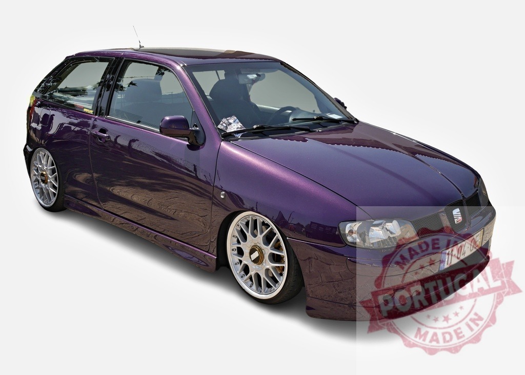 Customized SEAT Ibiza showcasing tuning modifications | Purple tuned SEAT Ibiza parked, exhibiting aftermarket parts and modifications - Realisiert mit Pictrs.com