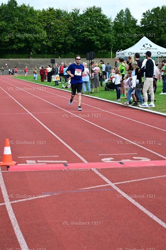 2026-08-23_Sparkassenlauf_HM_RM_002513 | Die Fotografen - Realisiert mit Pictrs.com