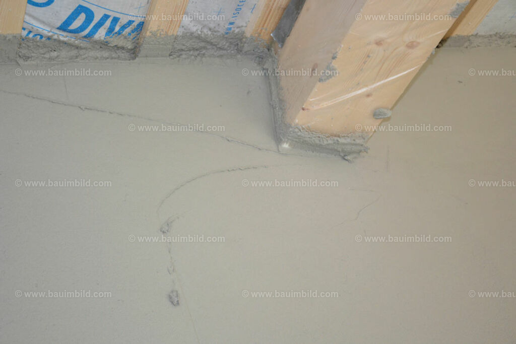 bib-lg18-putzarbeiten-0038 | Nach LV-Leistungsgruppen sortierte Detailfotos über den Bau eines Hauses. Alle Hausbau-Bilder direkt vom Urheber und Autor der Website Haus-Selber-Bauen.com
