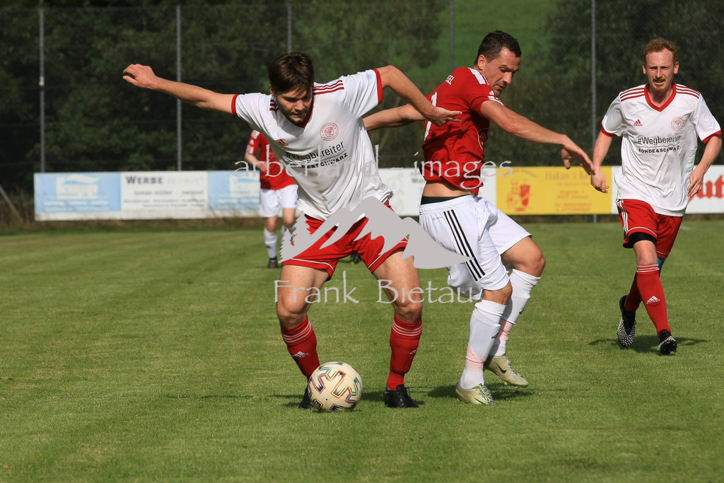 993T4878 | Medien- Sport- Entertainmentfotos