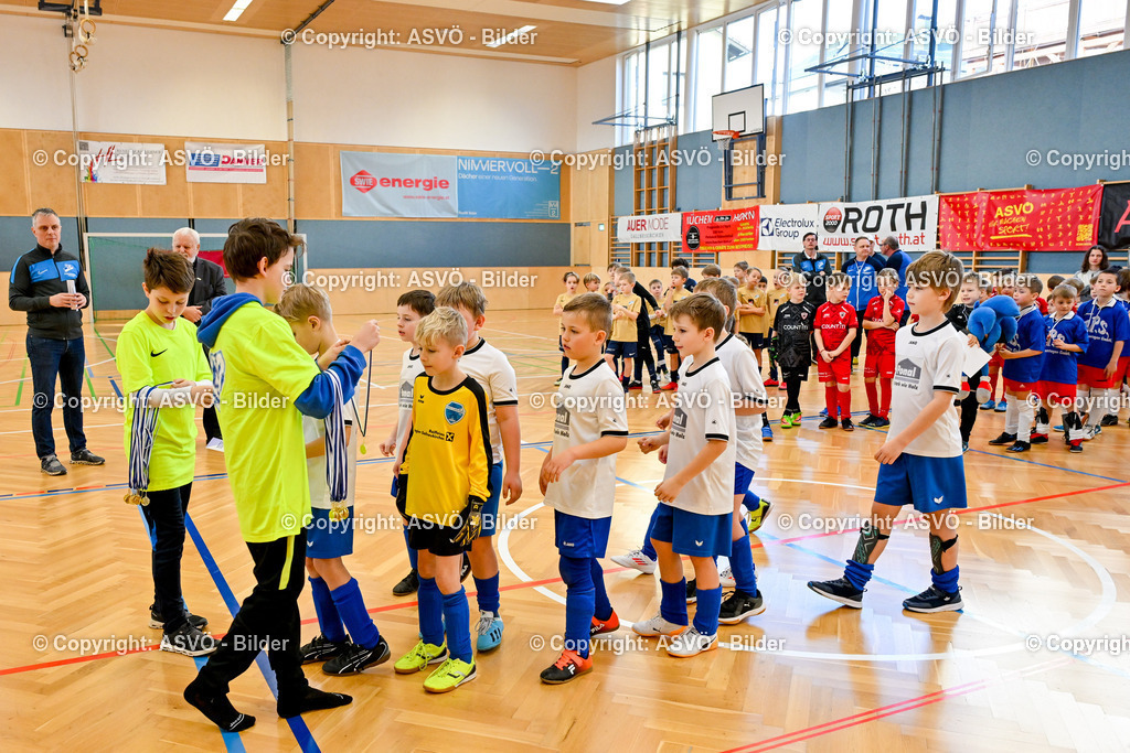 ASVÖ_ Fussballturnier SV Gallneukirchen_ 09.02.2025-159 | 09.02.2025, Gallneukirchen, AUT, ASVÖ, Fussball Nachwuchs Hallenturnier 2025, SV Gallneukirchen im Bild Teilnehmer U 9©Harald Dostal / fodo.media - Realisiert mit Pictrs.com