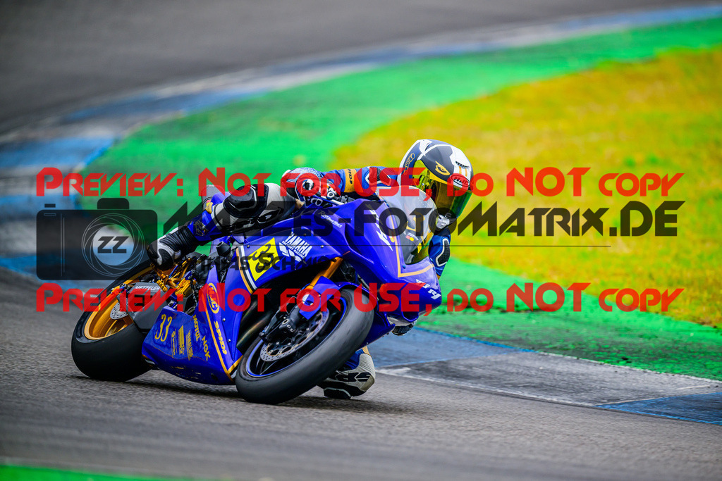 MaZZes_FotoMatrix_240614_6007705_3688 | GELB