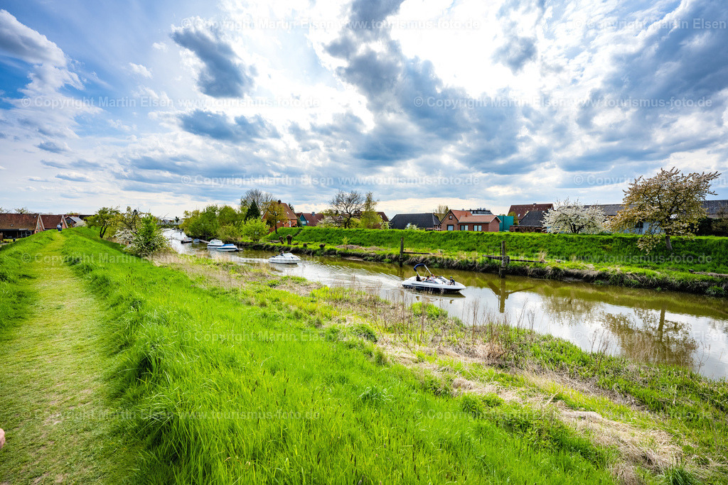 Steinkirchen_der Fluß Lühe_ELS_5082010523 | Fotos aus den Touristenorten aus Norddeutschland. - Realisiert mit Pictrs.com