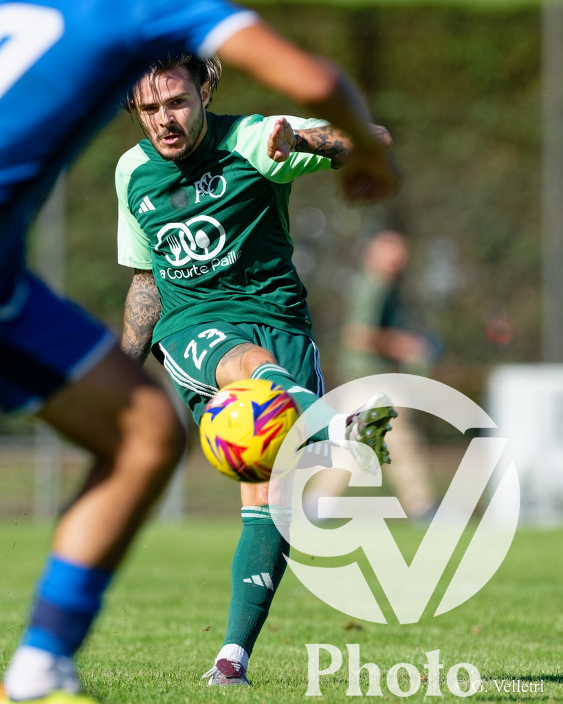 2eme ligue - FC Onex v CS Italien |  during the 2eme ligue match between FC Onex and CS Italien at Stade municipal d'Onex in Geneva, Switzerland