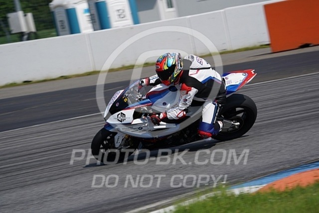 2023_05_15_PBK_12339 | Sportfotografie; SlowMotion; Video; Rennstrecke; Hafeneger; Speer; Racing; RSE; BMW; CBO; Trackday; Motorsportarena; Hockenheimring; Brno; Most; Barcelona; Valencia