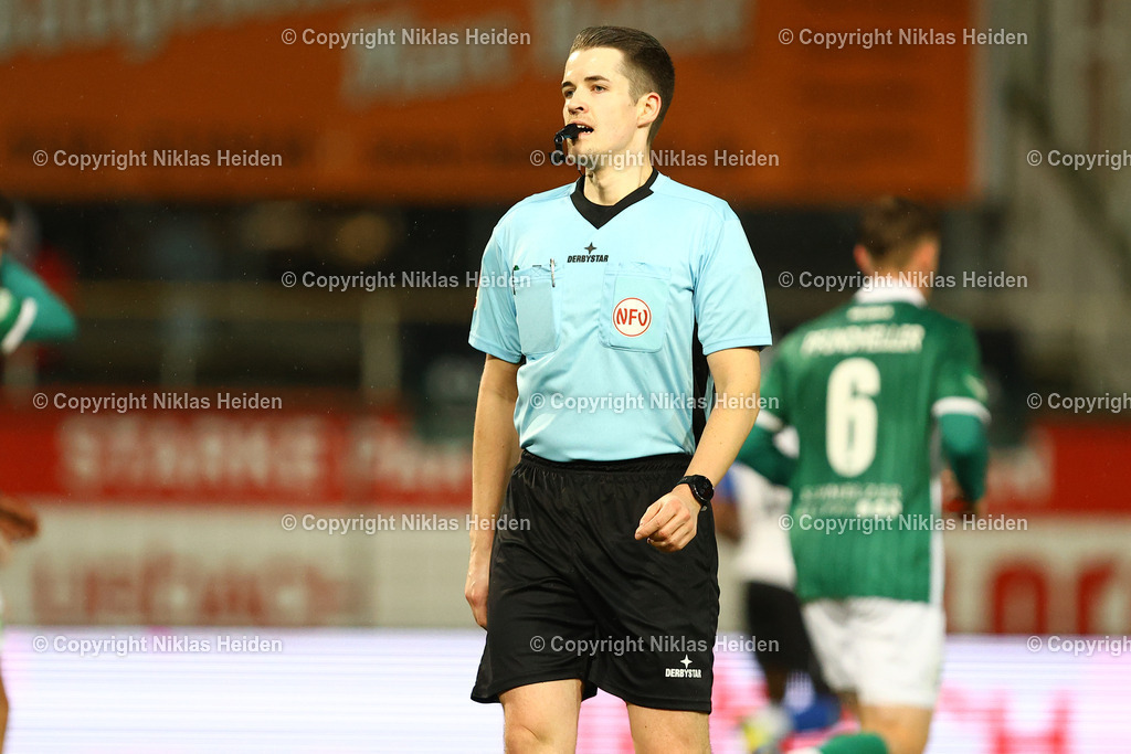 NH_VfBLübeck_HamburgerSVU21_RegionalligaNord_13032026 | Alexander Roj (Schiedsrichter)Fußball I Herren I Regionalliga Nord I Saison 2025-2026 I 25. Spieltag I VfB Lübeck - Hamburger SV U21 I 13.03.2026 I Stadion an der Lohmühle