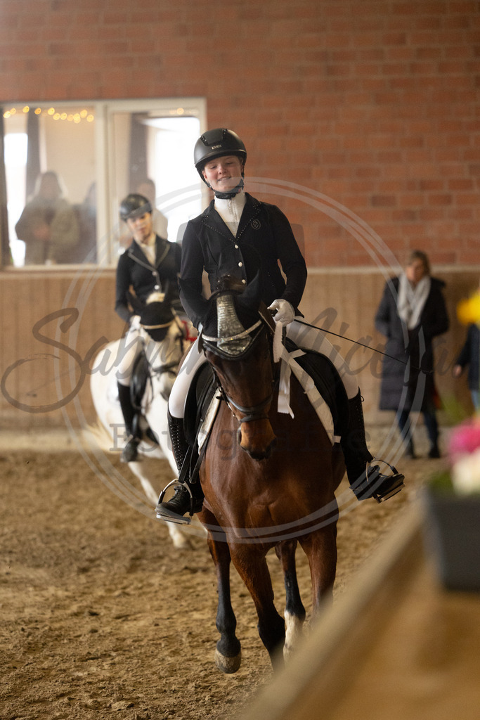 994A8811 | sabrinanicolaifotografie - Realisiert mit Pictrs.com