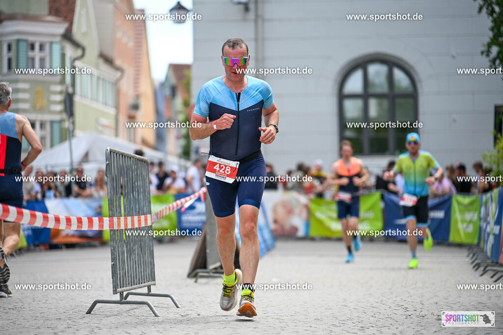 SZI_9066 | Stadttriathlon Erding 2025. #yourpictrs #sportshot_your_pictrs @Sportshotphotography #stadttriathlonerding Copyright: www.sportshot.de
