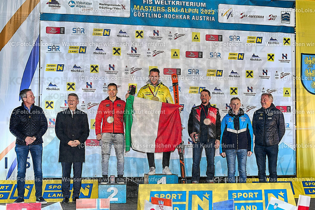 ALP4256_WCM_Siegerehrung | (C)FotoLois.com, Alois Spandl, World Criterium Masters Ski Alpin 2023 Hochkar, Slalom C, GS-B, SuperGiant A, Di 21. März 2023.