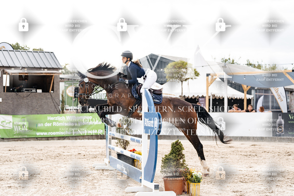 CK902538 | Turnierfotografie Pferdefotografie Trier Rheinland-Pfalz Pferdesport Reitsport Tierfotografie Sportfotografie Pferdevideo Pferdevideografie Equestrianvideography equestrianphotography  - Realisiert mit Pictrs.com