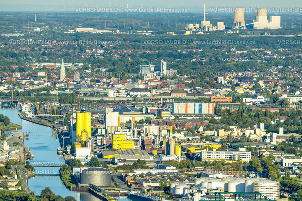 Hamm250904596 | Luftbild, Hafen mit Voestalpine Boeler und Blick zur City mit evang. Pauluskirche, hinten das RWE Kraftwerk Westfalen, Stadtbezirk Herringen, Hamm, Ruhrgebiet, Nordrhein-Westfalen, Deutschland
