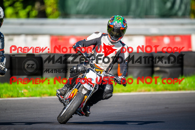 MaZZes_FotoMatrix_230920_9748 | Fotograf Mathias Schmid
Sportfotograf,
Eventfotograf,
Hochzeitsfotograf,
Portraitfotograf