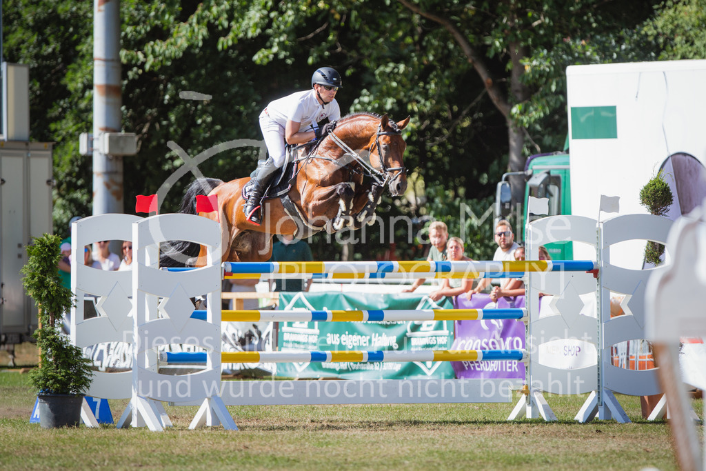 220717_LC_GroßerPreis-944 | Deine schönsten Turniermomente als professionelle Fotos! Entdecke hochwertige Pferdesport-Fotografie im Online-Shop. Jetzt Fotos finden & bestellen!