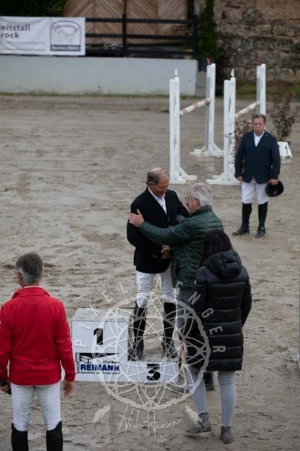 2B4A3280 | pixelfaenger - Realisiert mit Pictrs.com