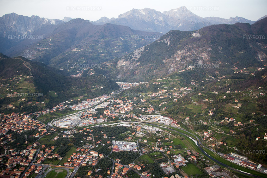 Aerial view: Ripa in Ripa-Pozzi-Querceta-Ponterosso in the state Tuscany, Italy.Photo: IMG_087024.jpg taken on 04/03/2016 by Werner Riehm/FLY-FOTO.comResolution of the original: 5472 x 3648 px