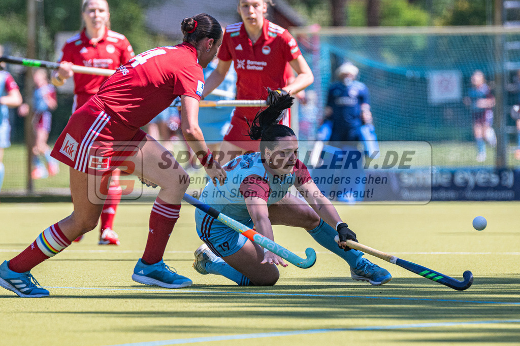 SM_20250511-D85_9942 | 1.Bundesliga Feld - Rückrunde (W) UHC - RWK / 0:3 (0:1)